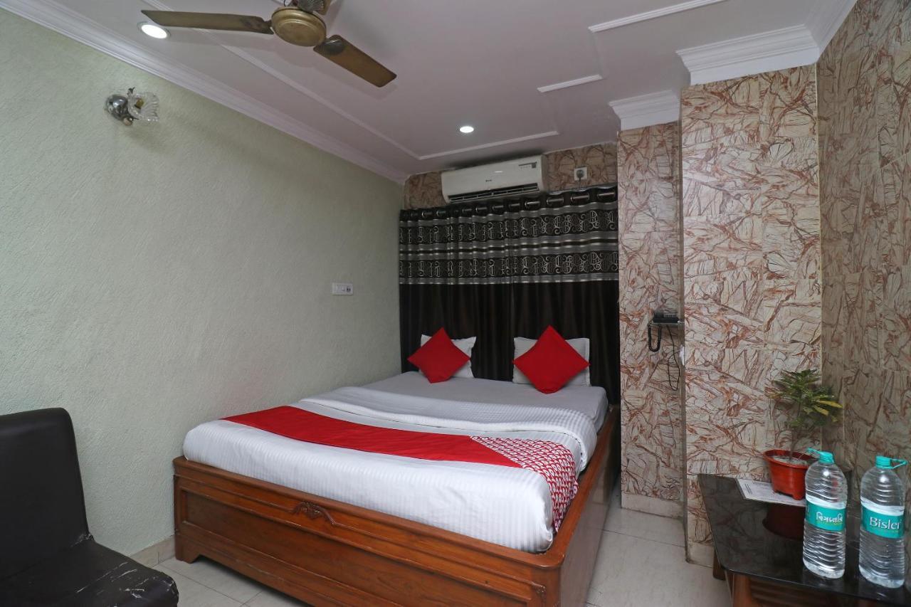 Oyo Flagship 16209 Hotel Ambar Palace Calcutta Calcutta Bara Bazar Exterior foto