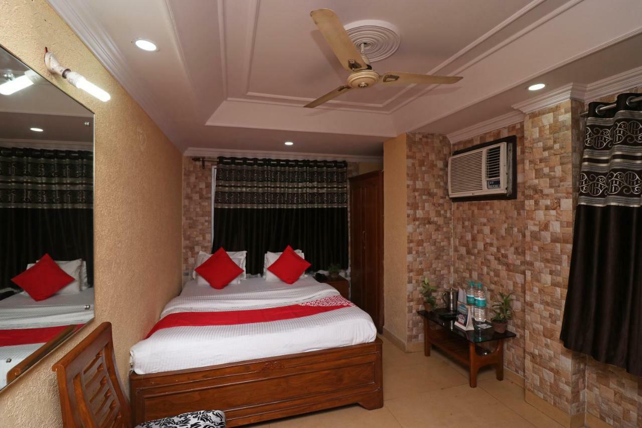 Oyo Flagship 16209 Hotel Ambar Palace Calcutta Calcutta Bara Bazar Exterior foto