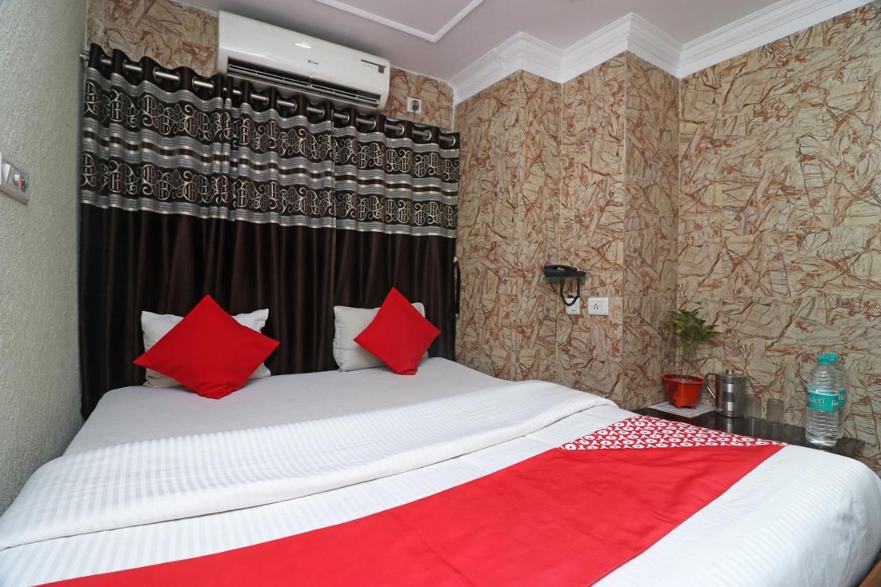 Oyo Flagship 16209 Hotel Ambar Palace Calcutta Calcutta Bara Bazar Exterior foto